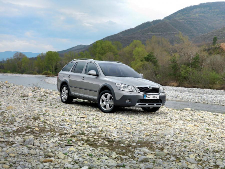  Skoda Octavia Scout 2009 года  (фото 30 из 35)